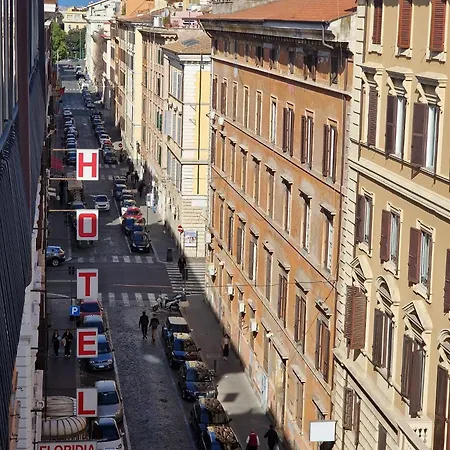 Apartment Appartamento-castro Pretorio *