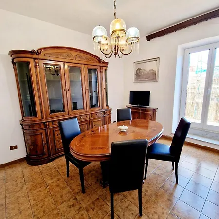 Appartamento-castro Pretorio *